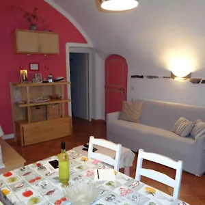 Medieval Village Appartement Isolabona